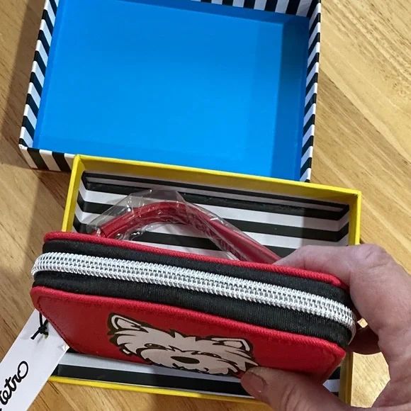 Marc Tetro NWT Red Dog Wallet - Picture 5 of 6